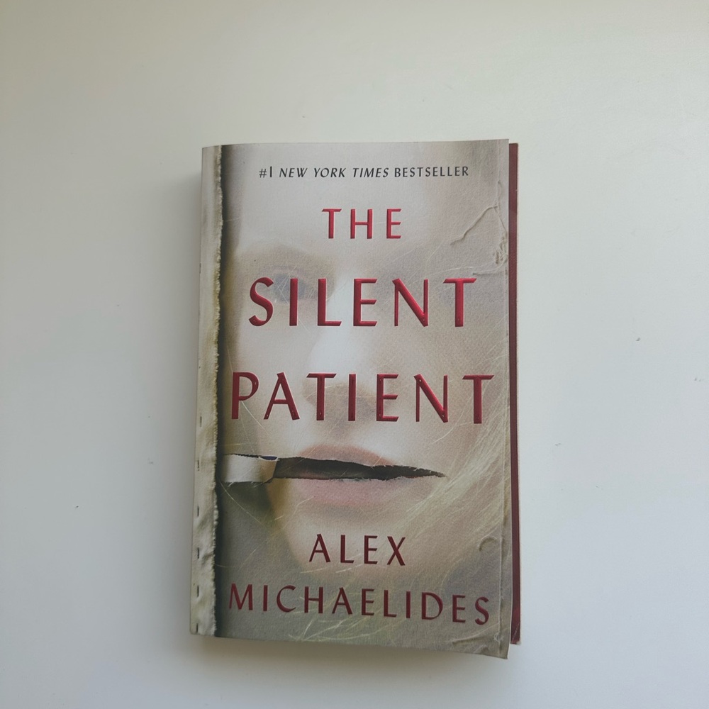 Paperback Book - The Silent Patient by Alex Michaelides